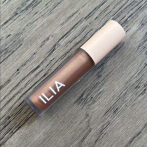 🆕 ILIA Liquid Powder Eye Shadow Tint - Fresco